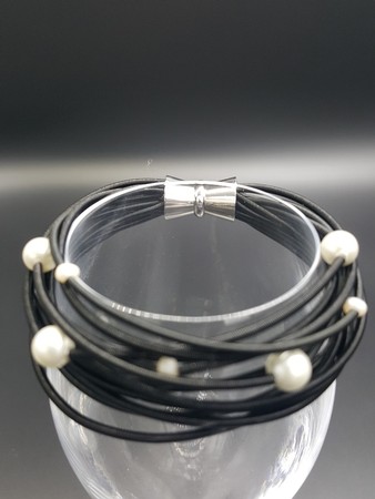 Breathless Wines - Products - Black Piano Wire Bracelet with Pearls